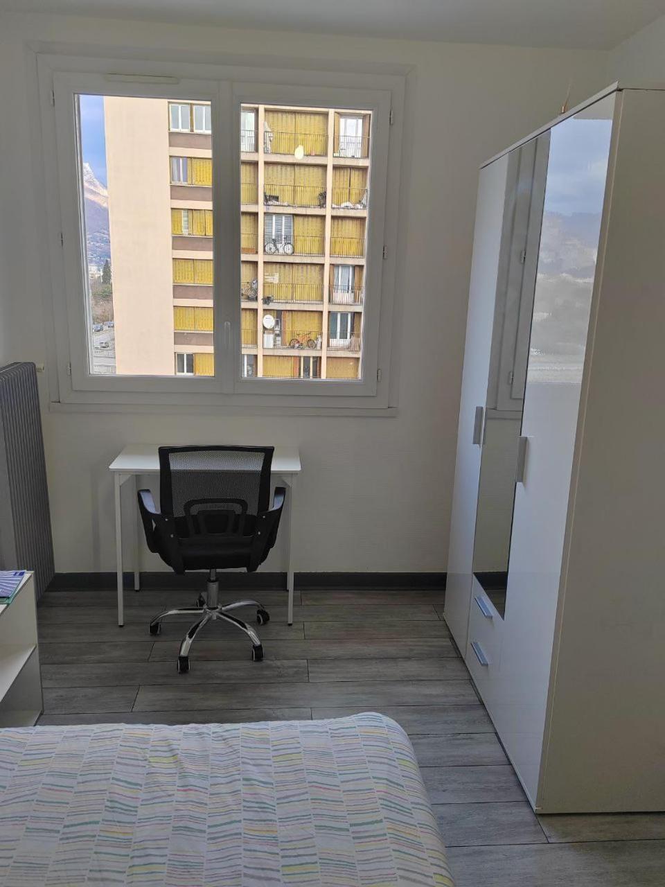 Une Chambre Dans Appartement Partage, Grenoble A 8 Min Du Centre-Ville Exteriör bild